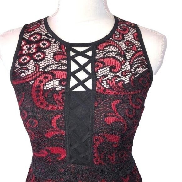 Nanette Lepore Top Womens Size 0 Black Red Lace Crochet Zipper Back Made In USA - Picture 6 of 12